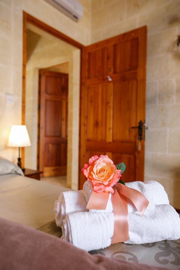 Bed and Breakfast L'Ghorfa Xagħra Exterior foto